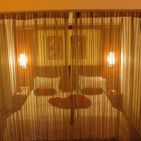 Hotel Skylon Ahmedabad Luaran gambar