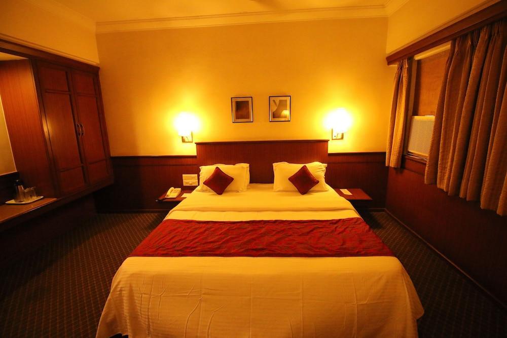 Hotel Skylon Ahmedabad Luaran gambar