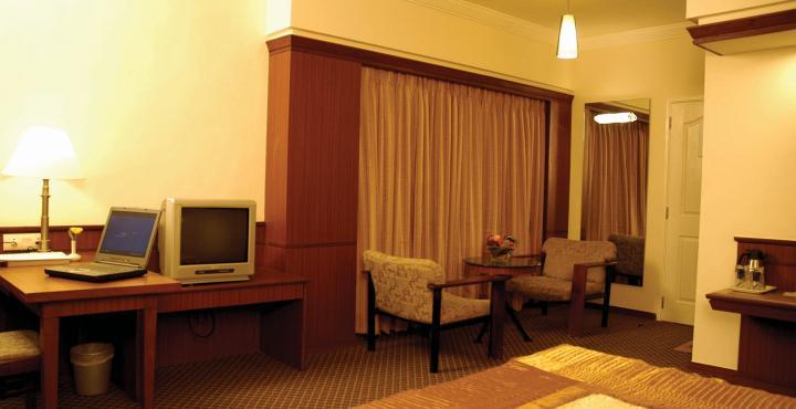 Hotel Skylon Ahmedabad Luaran gambar