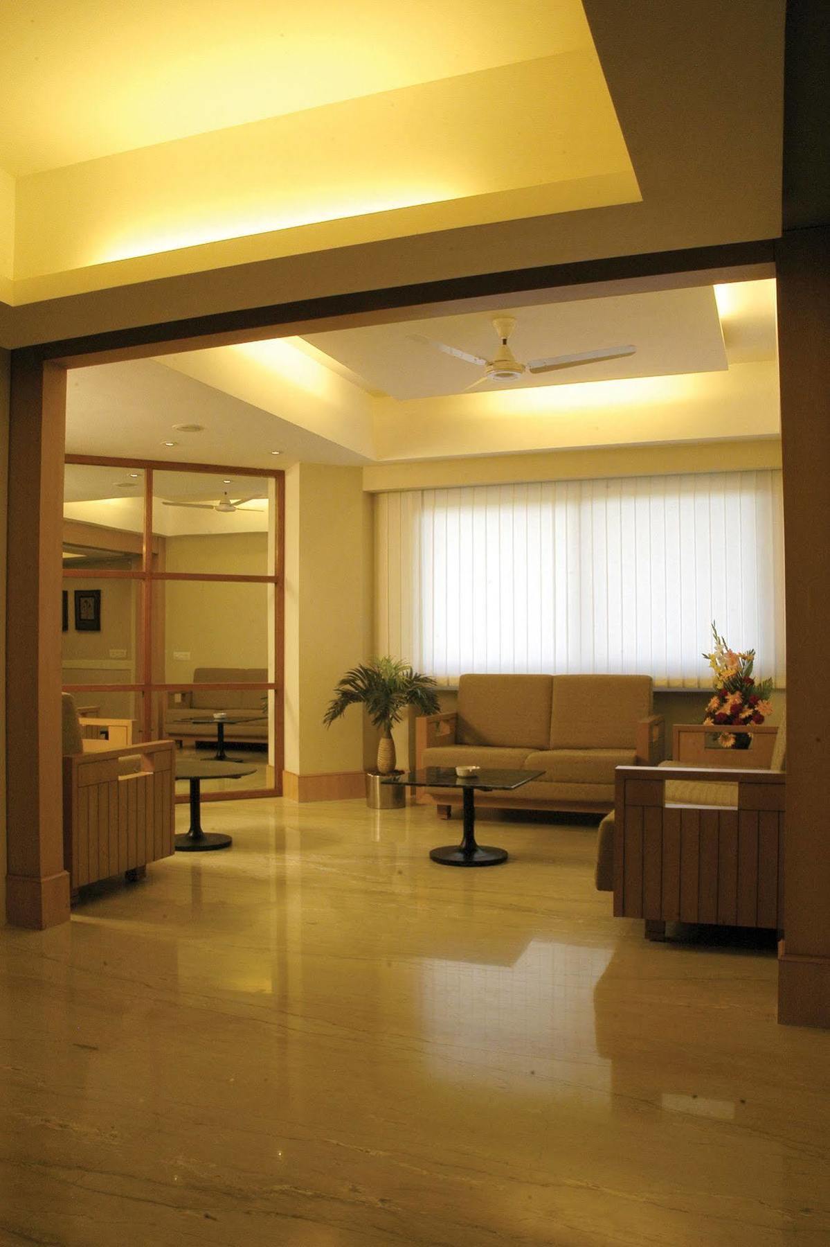 Hotel Skylon Ahmedabad Luaran gambar